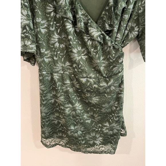 Kiyonna Green Lace Wrap Top – Size 2 (2X) – Romantic Boho Fairycore Style - Picture 6 of 10